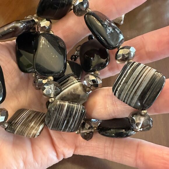 Handcrafted Black Banded Genuine Agate & Marble Agate Necklace 18” - Picture 7 of 8